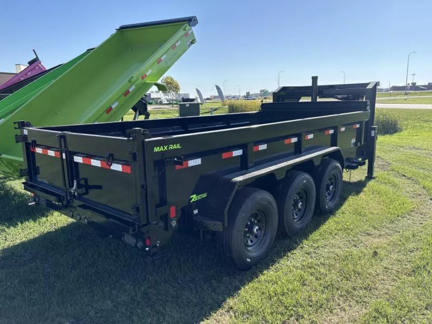 New 2026 Load Trail DG21 83" x 16' Low-Pro Gooseneck Dump (DG8316073)  Dump Trailer