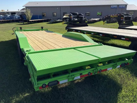 New 2026 Load Trail CH14 102 x 24 (CH0224072) Tandem 7K Axles Car Hauler