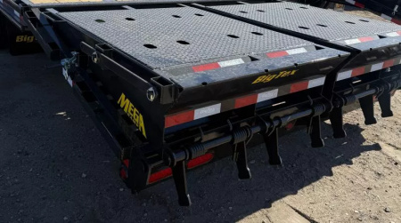 New 2026 Big Tex Trailers 25GN-40D5A Flatbed Trailer 14 PLY TIRES!