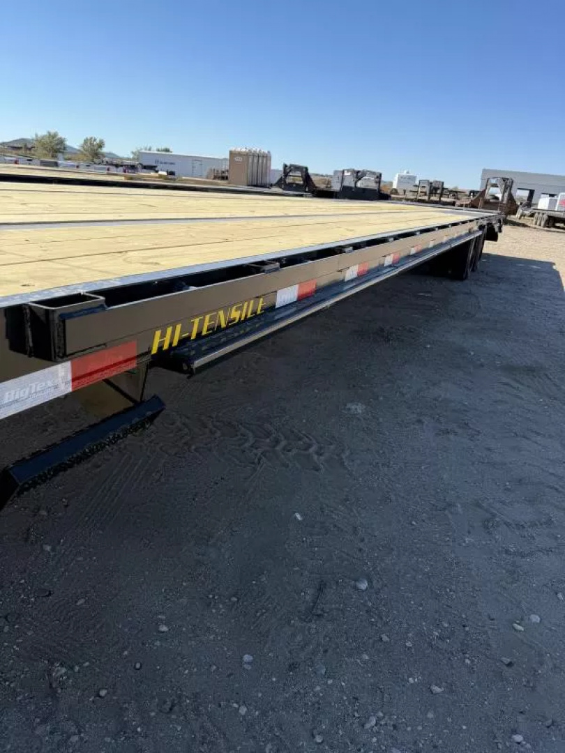 New 2026 Big Tex Trailers 25GN-40D5A WITH 14 PLY TIRES Flatbed Trailer