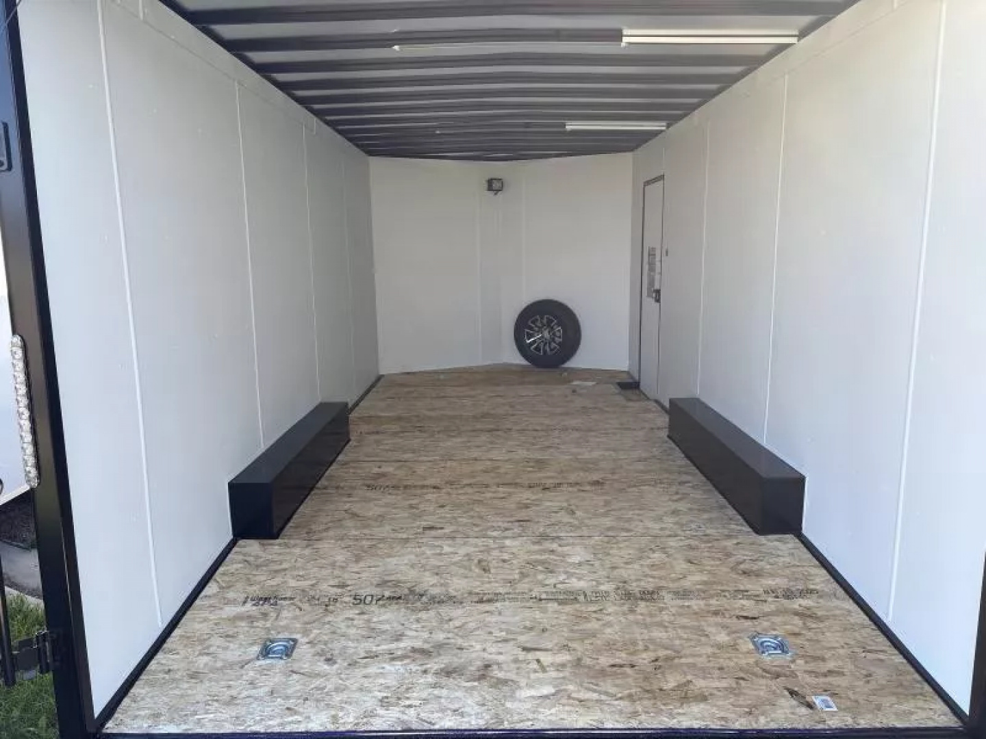 New 2026 Aero Trailers 8.5X18TA52 CHARCOAL  Cargo / Enclosed Trailer BLACKOUT