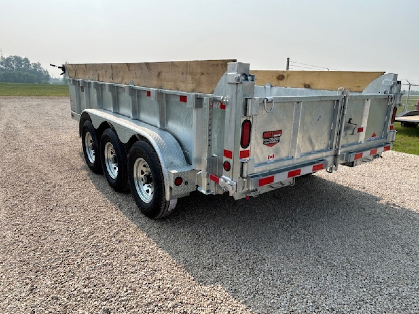 New 2026 Canada Trailers 16FT GALVINAZED TRIPLE AXLE Dump Trailer