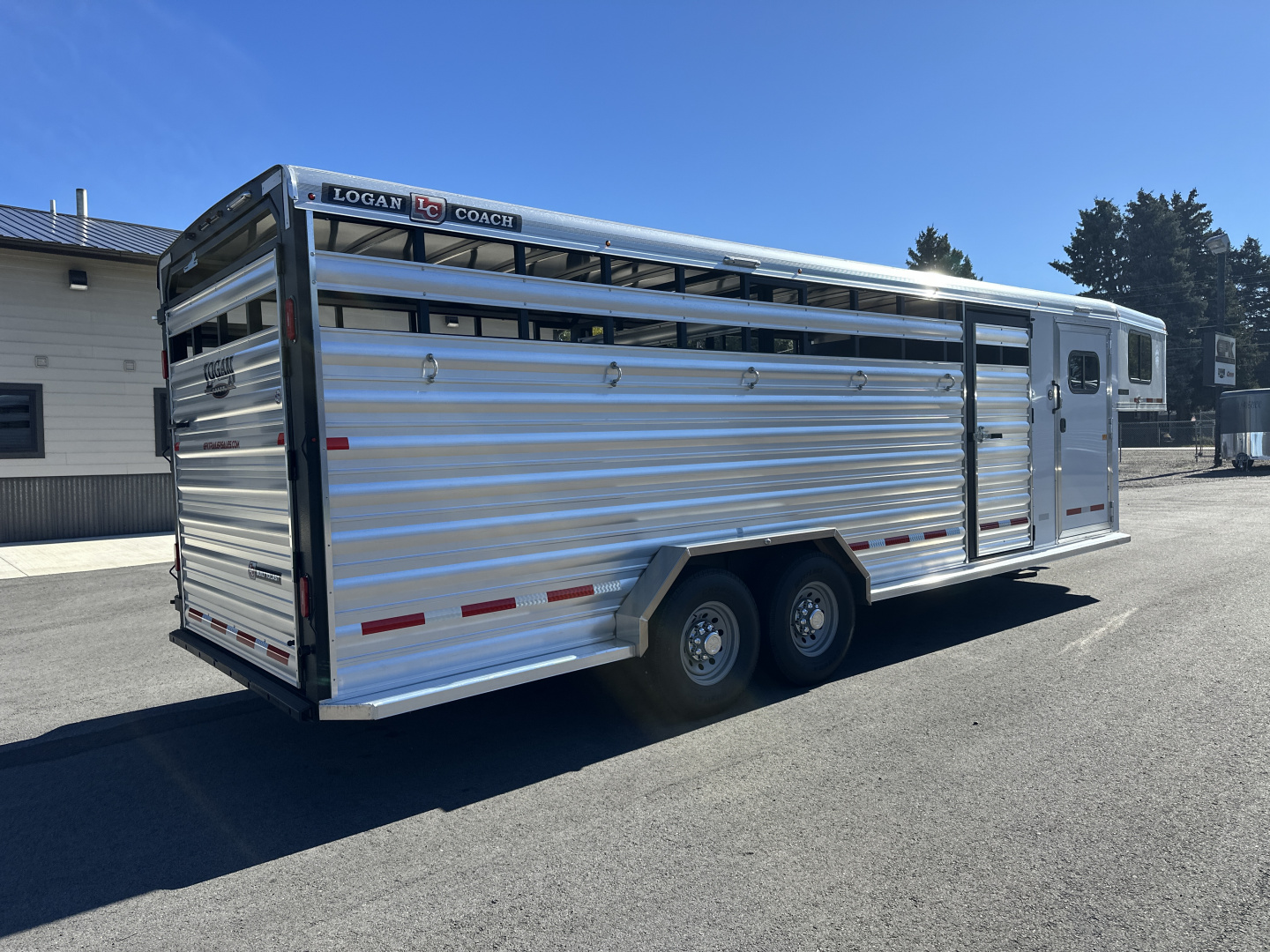 New 2026 Logan Coach 24' Stock Combo Trailer