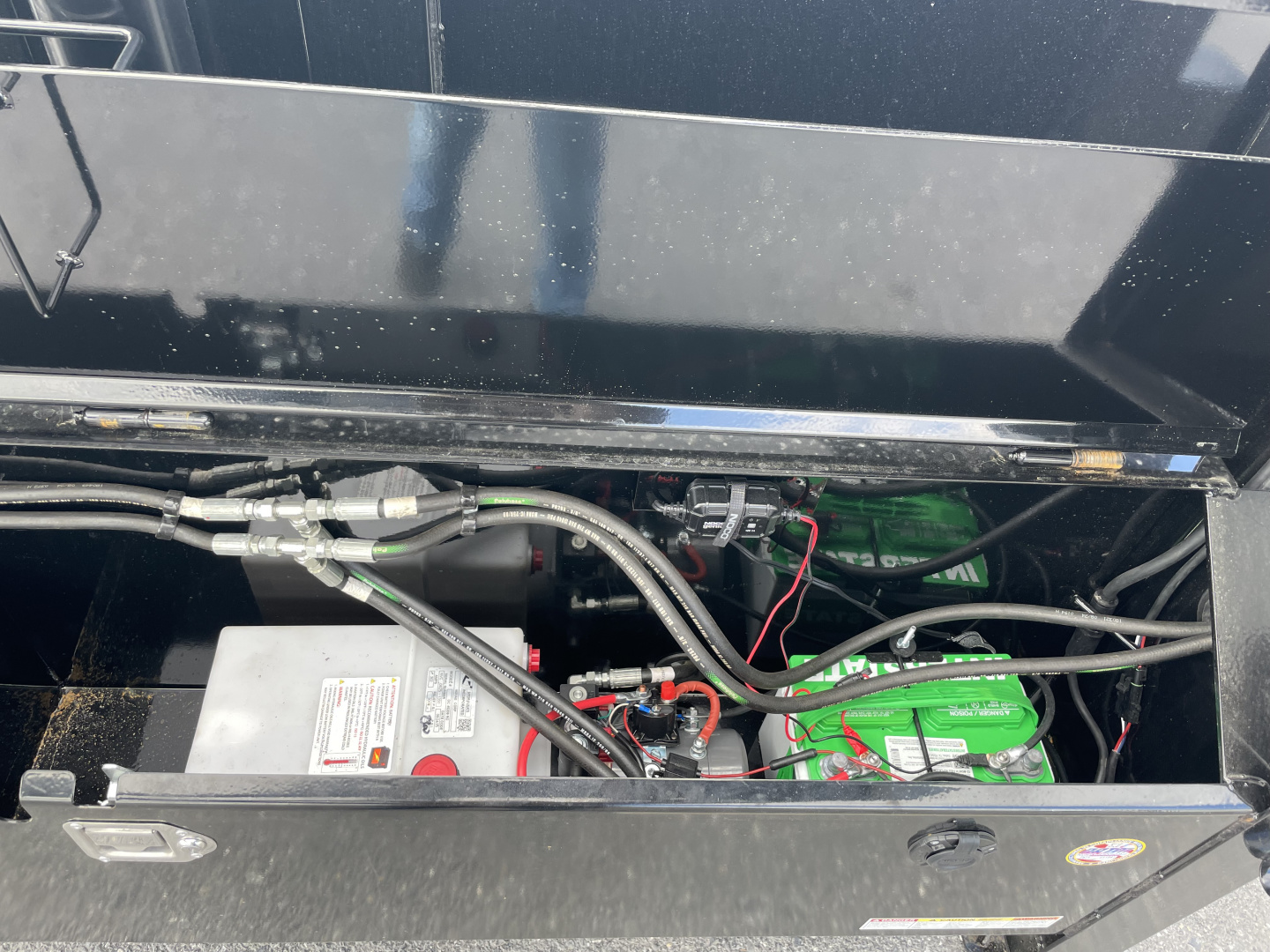 New 2026 Sure-Trac 7X14 Gooseneck Dump Trailer with Hydraulic Jacks & 7 Gauge Floor