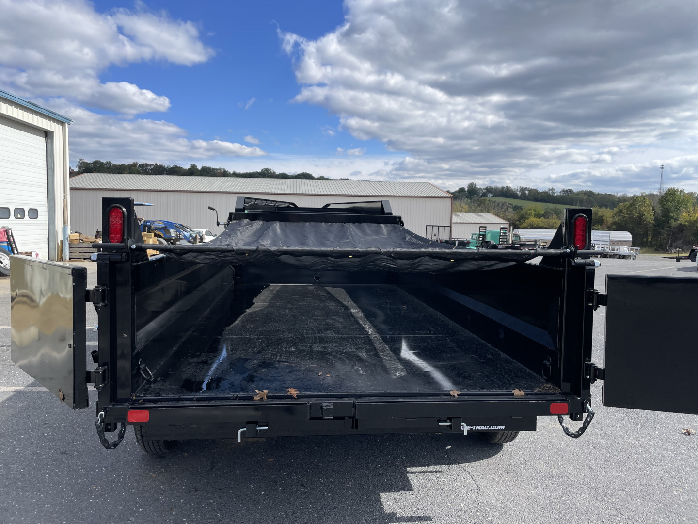 New 2026 Sure-Trac 7X14 Gooseneck Dump Trailer with Hydraulic Jacks & 7 Gauge Floor