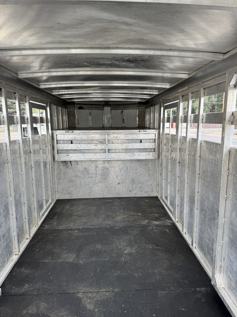 Used 2022 Sundowner 24' Rancher Express Stock Trailer