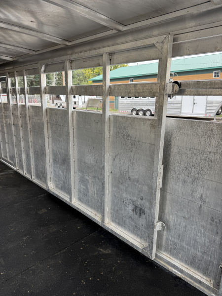 Used 2022 Sundowner 24' Rancher Express Stock Trailer