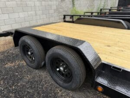 New 2026 Top Hat Trailers 83X18 Deluxe Car Hauler Car Hauler