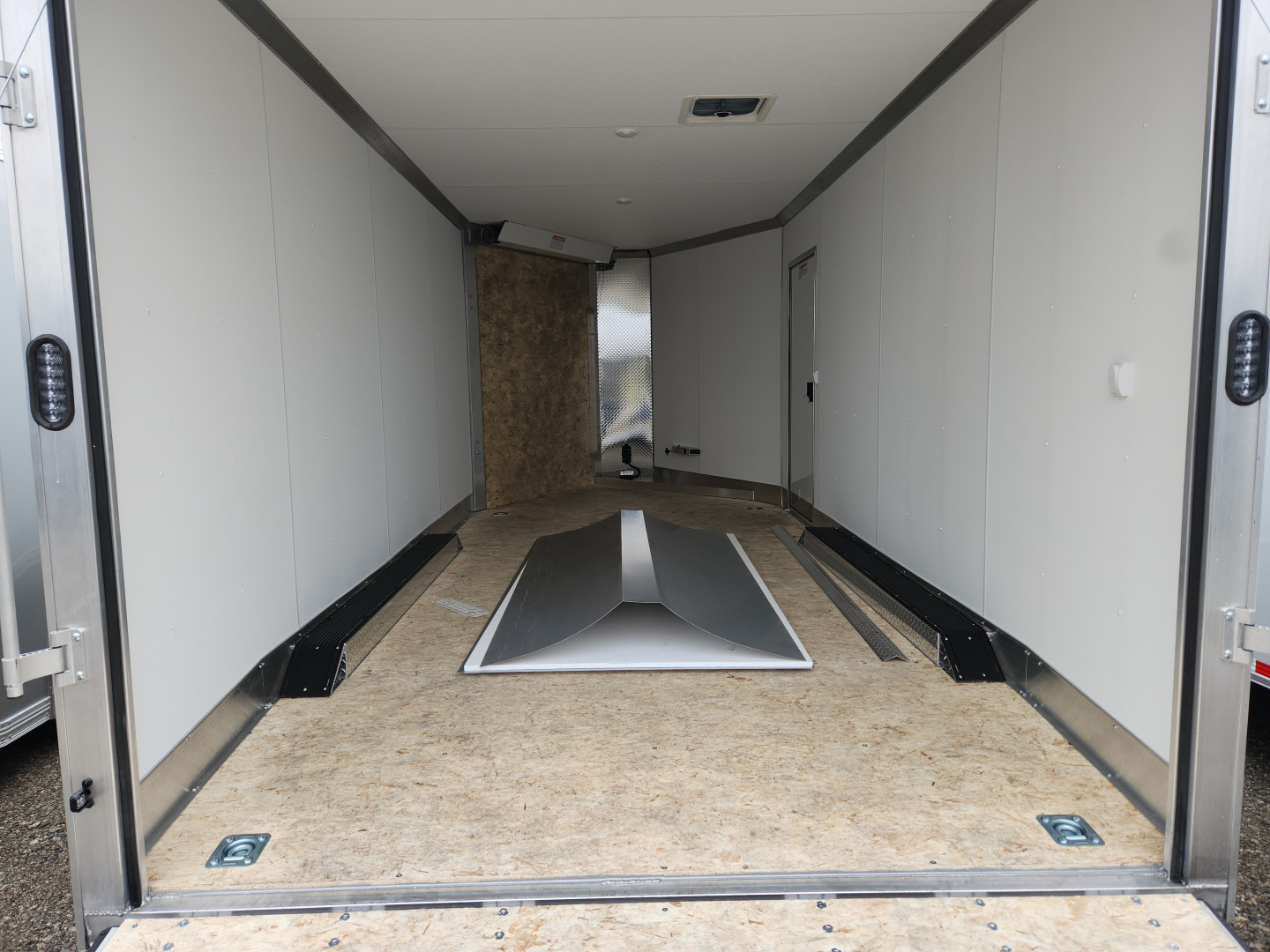 New 2026 Mission MCH SPORT PEAK VALUE Snowmobile Trailer