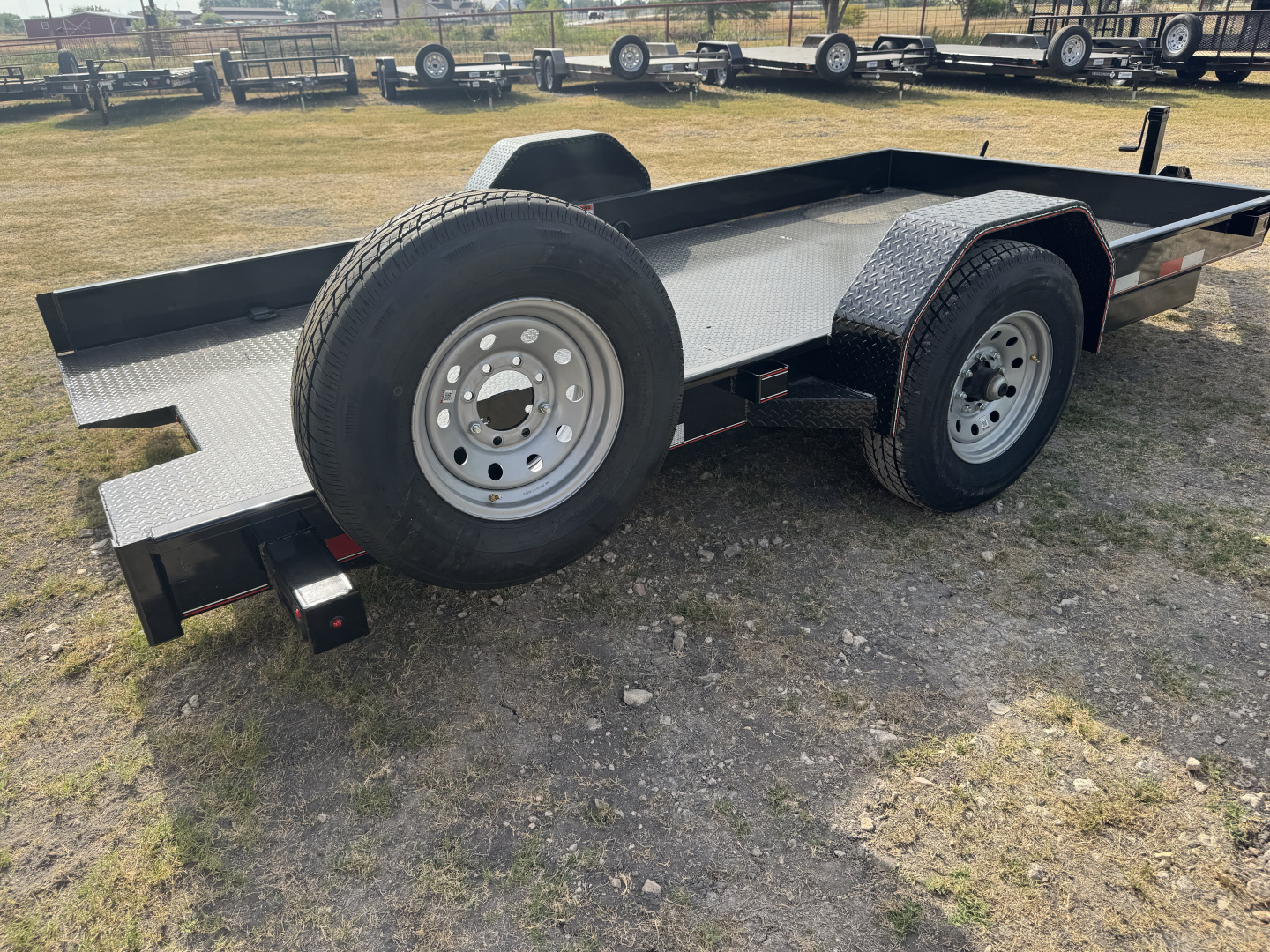 New 2026 Diamond T 7914SLT Tilt Trailer