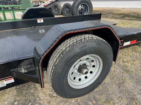 New 2026 Diamond T 7914SLT Tilt Trailer