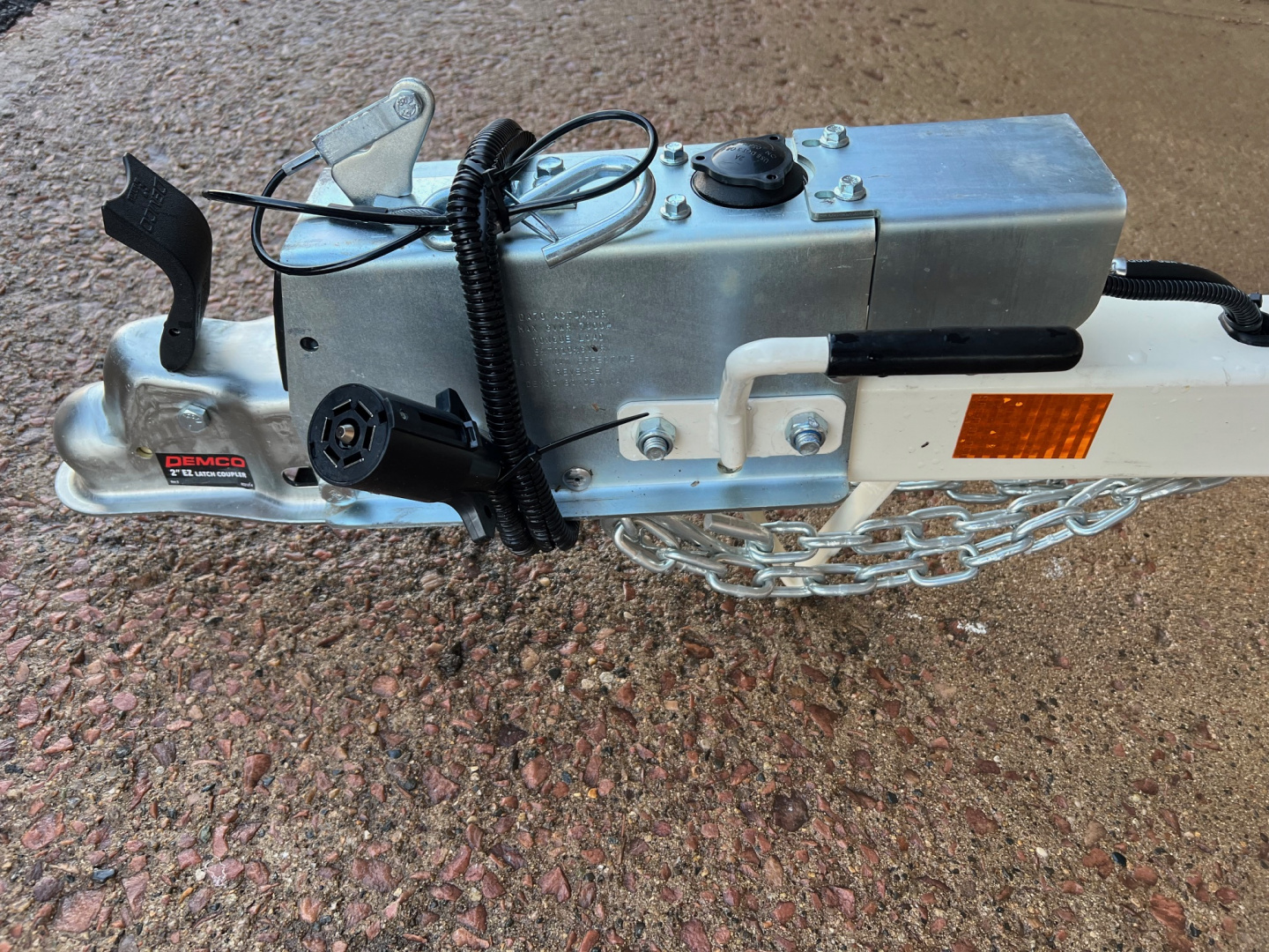 2027 Master Tow photo 2