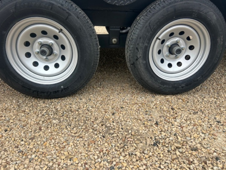 New 2025 Canada Trailers 20ft Car Hauler