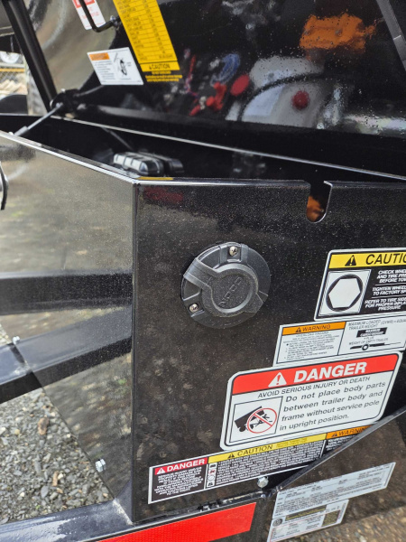 New 2025 U-Dump 510-10LR Dump Trailer
