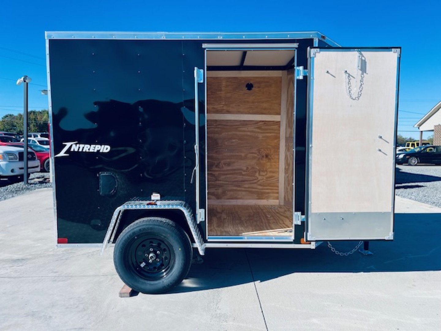 New 2026 Homesteader 5X8 Intrepid Enclosed Trailer 3K