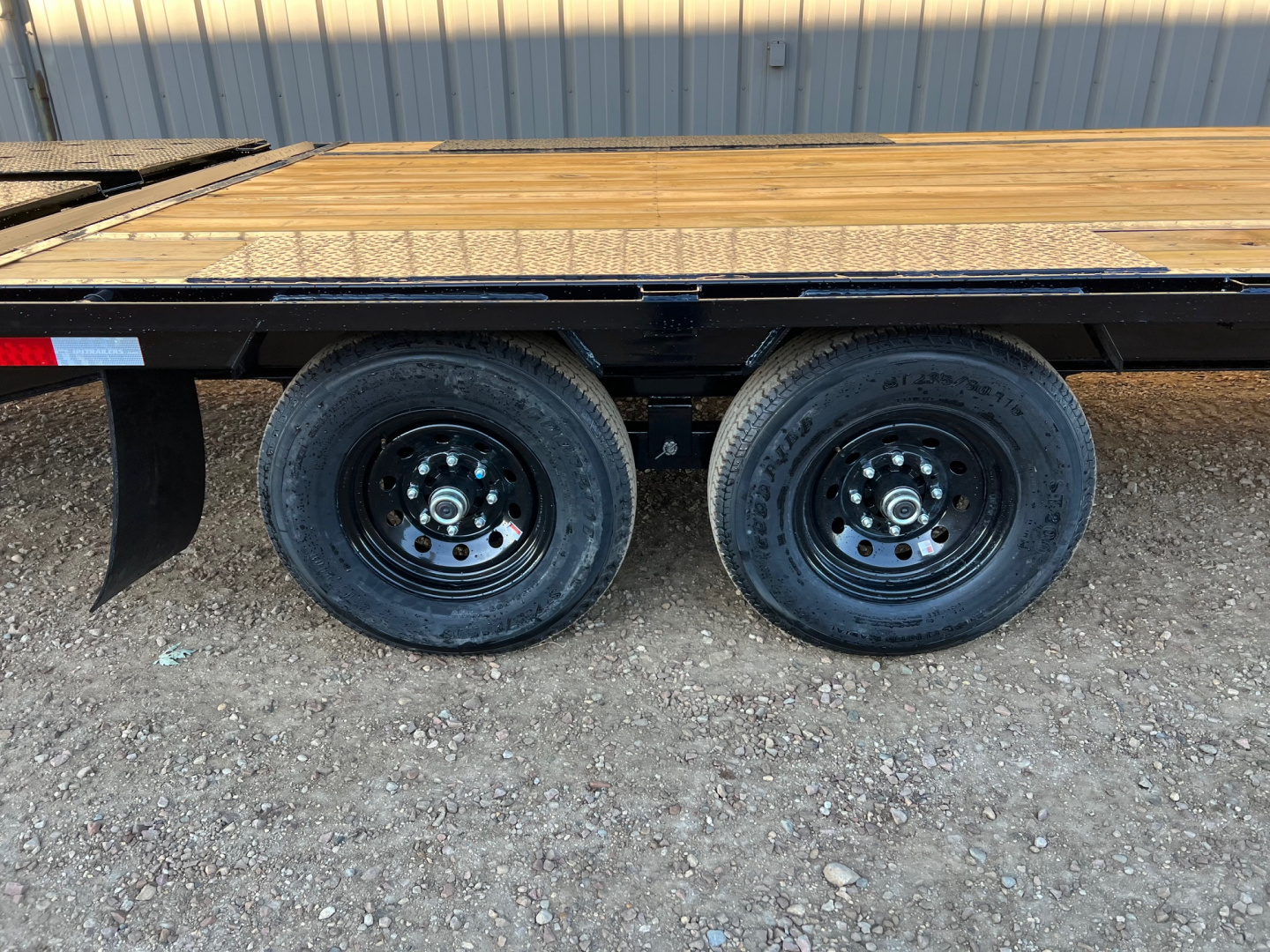 New 2026 PJ Trailers 26 Low Profile LS Gooseneck Trailer