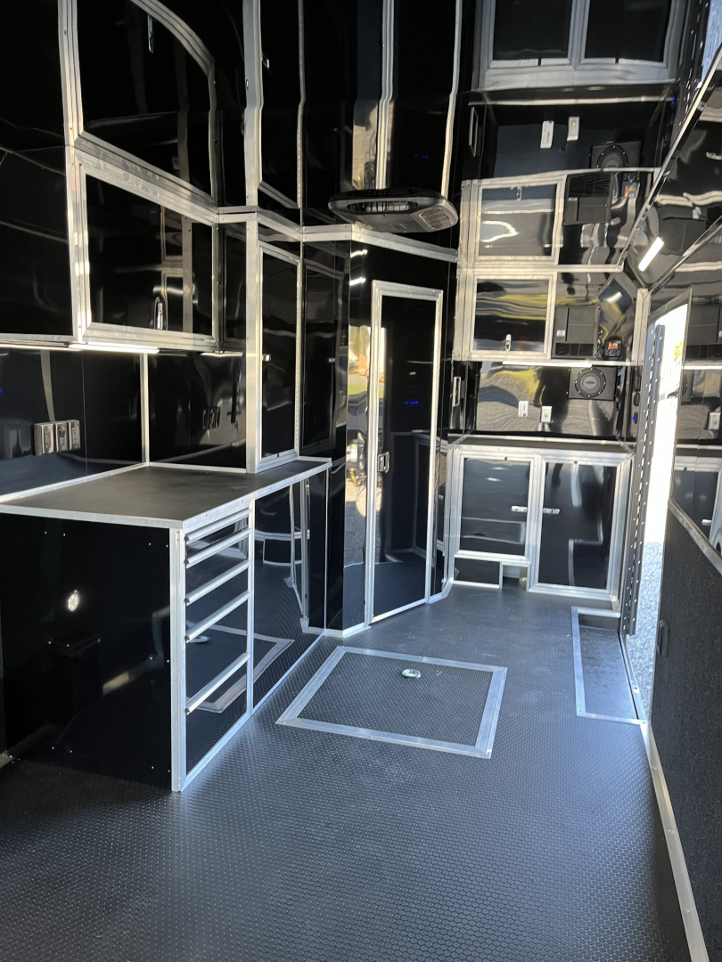 New 2026 Haulmark 34 Bathoom Race Trailer, Air Prep PKG, Awning, Polycor, Insulated, Window, 54" ALX Slide Out Step, A/C + Heat