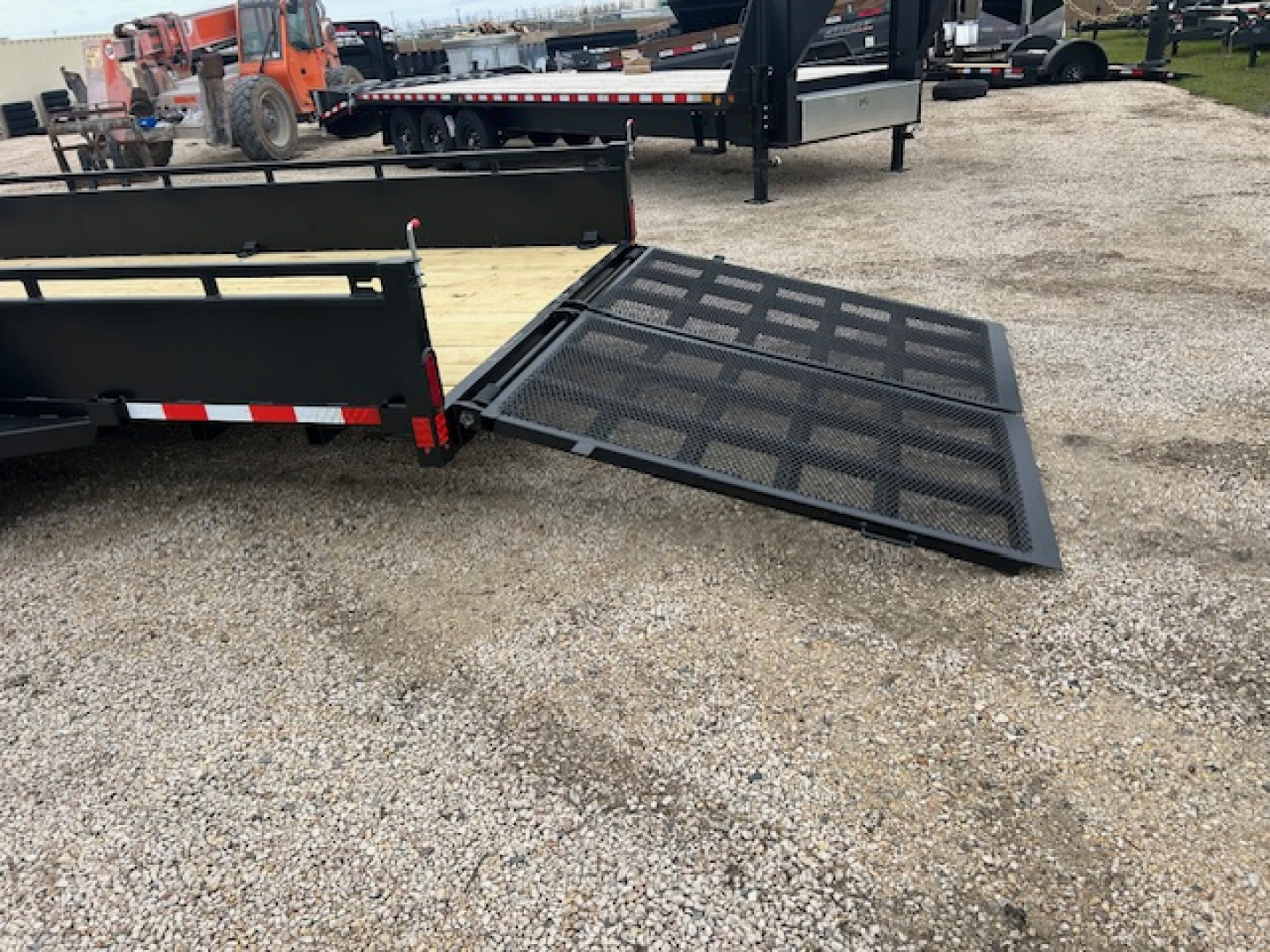 New 2026 Canada Trailers 20ft Landscaping Trailer GVWR: 9,900 lbs