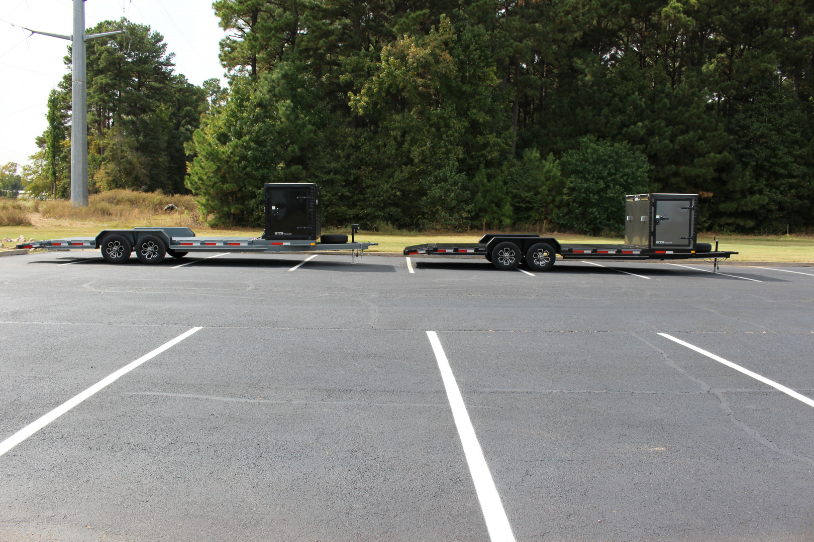 New 2026 Davidson Trailers 83x24' HYBRID w/Race Box Car Hauler