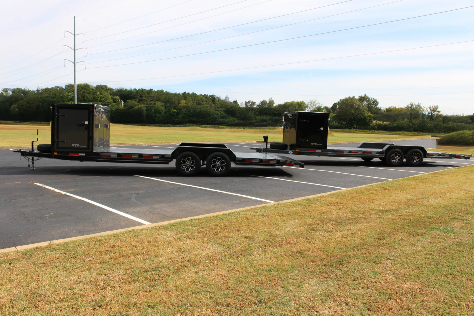 New 2026 Davidson Trailers 83x24' HYBRID w/Race Box Car Hauler