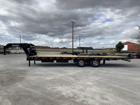 New 2026 Diamond C Trailers FMAX212L30X102HDT (102" X 30') 25.9K (Pacesetter Ed.) Hydraulic Dovetail Flatbed Trailer