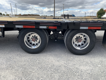 New 2026 Diamond C Trailers FMAX212L30X102HDT (102" X 30') 25.9K (Pacesetter Ed.) Hydraulic Dovetail Flatbed Trailer