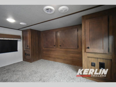 New 2026 Bison Ricochet RC18T16