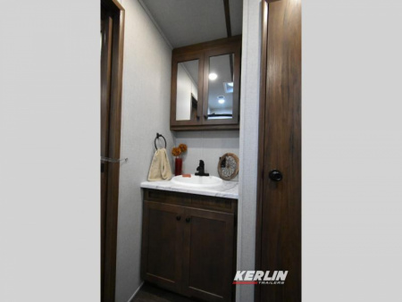 New 2026 Bison Ricochet RC18T16