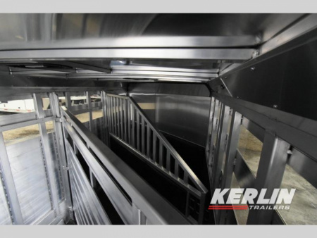 New 2025 Merhow Bronco 6920 horse/stock combo