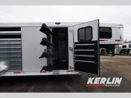 New 2025 Merhow Bronco 6920 horse/stock combo