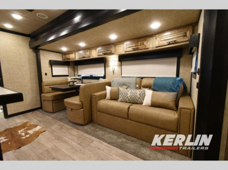 New 2025 Lakota Bighorn 8417T