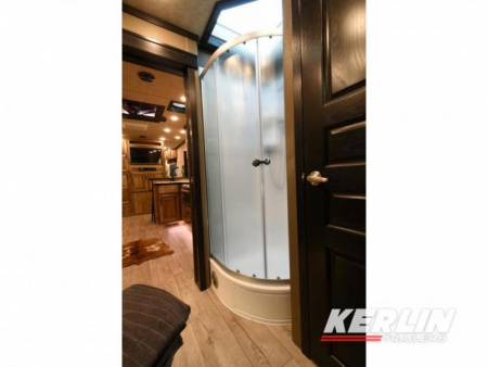 New 2025 Lakota Bighorn 8417T