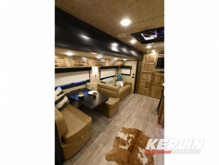 New 2025 Lakota Bighorn 8417T