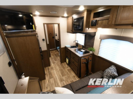 New 2025 Lakota Charger 8149 STK