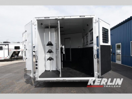 New 2026 Lakota Infinity 8313 SR