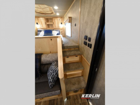 New 2026 Lakota Infinity 8313 SR