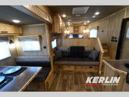 New 2026 Lakota Infinity 8313 SR