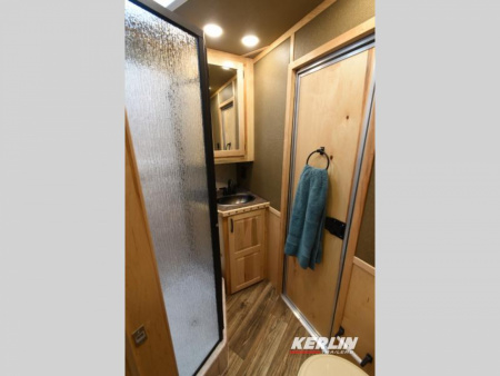 New 2026 Lakota Infinity 8313 SR