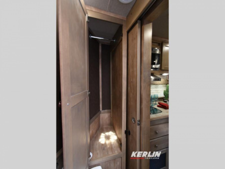 New 2025 Merhow Lonestar 8009