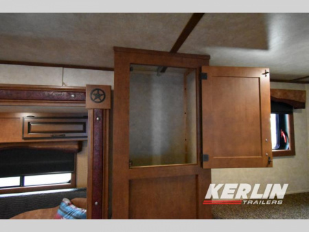 Used 2018 Bison Laredo 8311