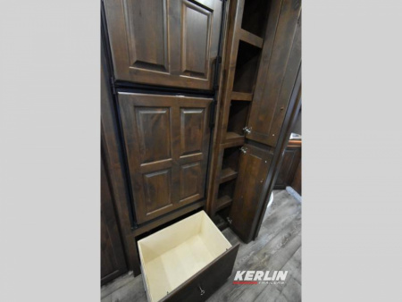 New 2025 Merhow Summit 8312 RWD