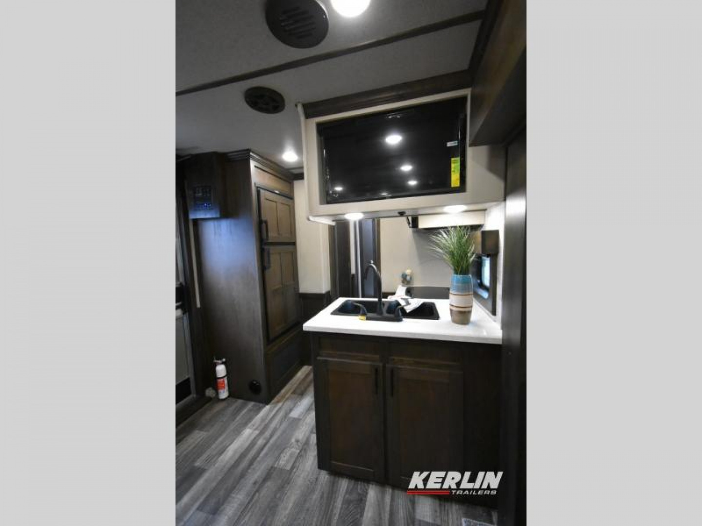 New 2025 Merhow Summit 8415 RK-DS