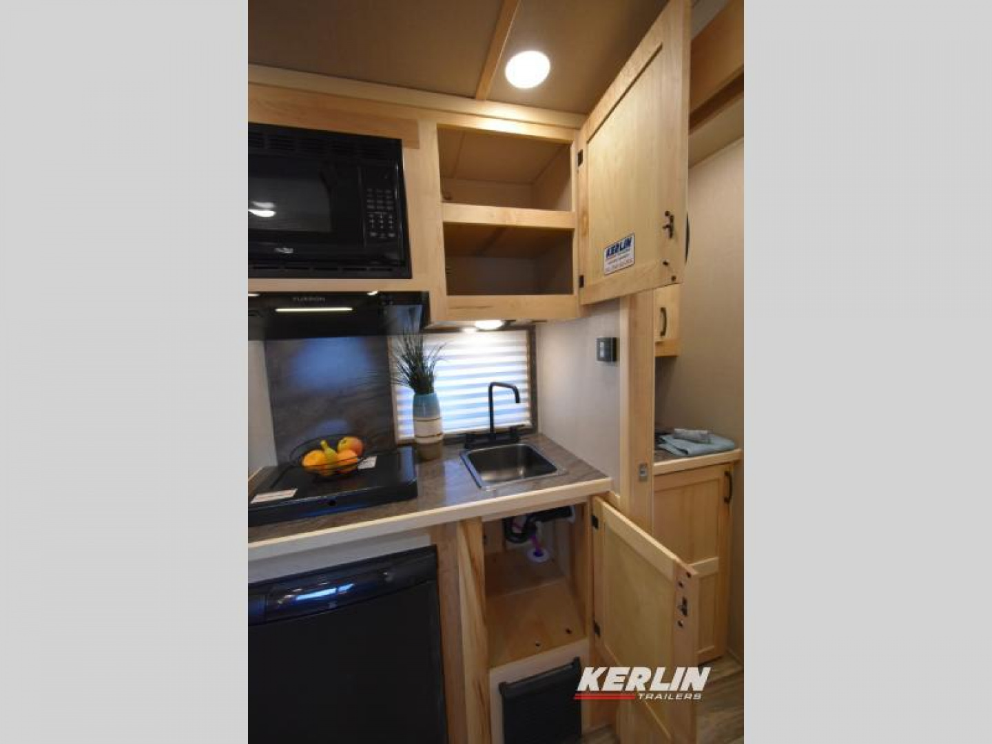 New 2026 Lakota Chager CH29