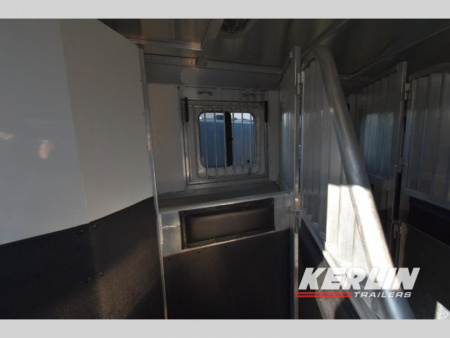 Used 2014 4 Star Sierra 3 horse