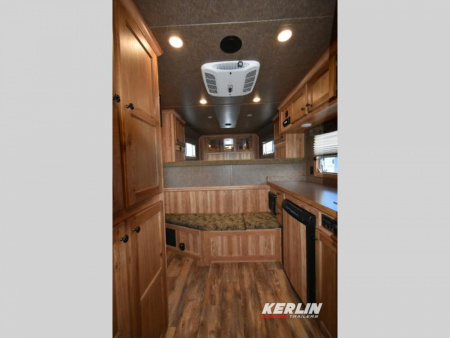 Used 2014 4 Star Sierra 3 horse