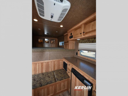 Used 2014 4 Star Sierra 3 horse
