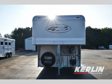 Used 2014 4 Star Sierra 3 horse