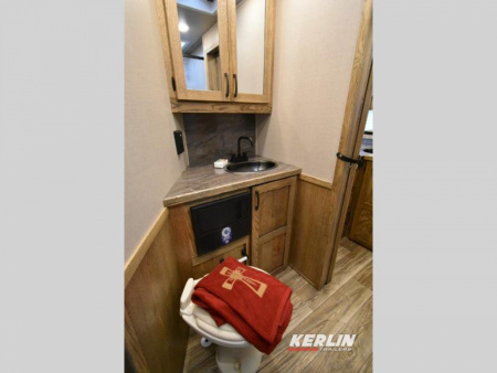 New 2026 Lakota Charger 8413