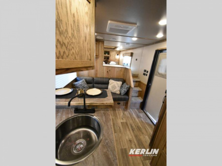 New 2026 Lakota Charger 8413