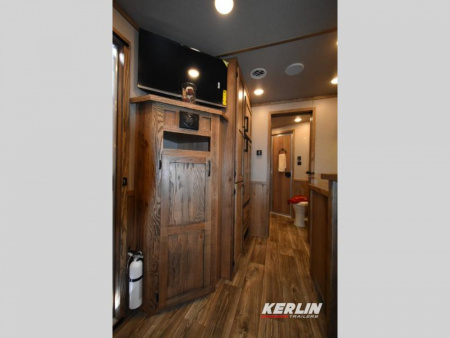 New 2026 Lakota Charger 8413